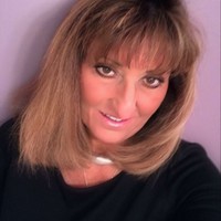 Deirdre Alba Email & Phone Number