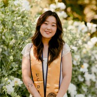 Here LA Employee Elizabeth Shin's profile photo