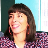 Hélène Begg Email