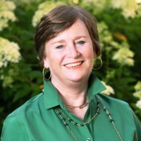 Benchmark Wealth Management Employee Nancy Knous's profile photo