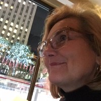 Valeria Trauer Email & Phone Number