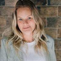 Databricks Employee Heather Hunter's profile photo