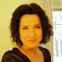 Petra Konečná Email