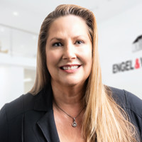 Michael Walker Construction, Inc. Employee Robyn Walker's profile photo