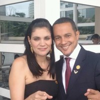 Lyvia Pereira Email