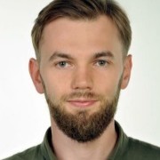 Bartosz Kołsut Email