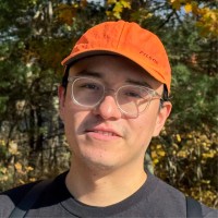 Luis Becerra Solis Email