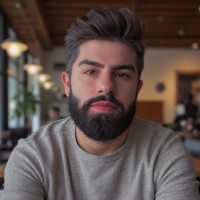 Base Mobile Employee Elvis Da Silva's profile photo