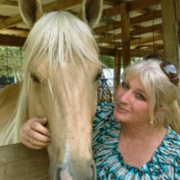 Beth Johns Email & Phone Number