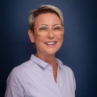 Martina Sternberg-Schuller Email