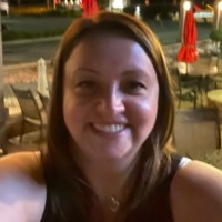 Kim Estrada Email & Phone Number