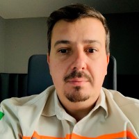 Efraim dos Reis Email & Phone Number
