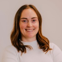 Chloé Farmer Email & Phone Number