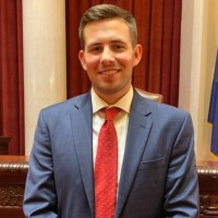 Ian Isaacson Email & Phone Number
