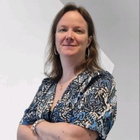 d2x Employee Julie Dufour's profile photo