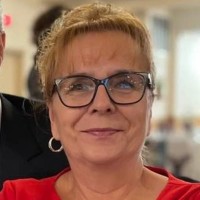 Interactive Research Communications (iRc) Employee Sandra Sholtis's profile photo