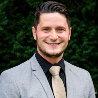 Christopher Tomczyk Email