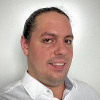 Davide Vecchione Email