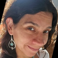 Isabel Daza Email