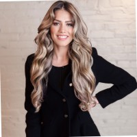 United Real Estate Employee Roxana Arias's profile photo