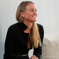 Elizabeth Buchanan Email & Phone Number