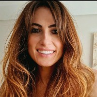 Adriane Savoldi Email