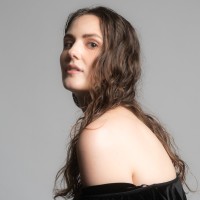 Laura Williamson Email & Phone Number