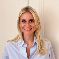 Julia Lang Email & Phone Number
