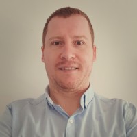 Gergo Kis Email