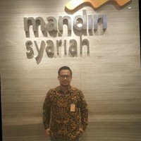 Amri Rosyadi Email