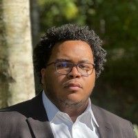 QuickSTAT Global Life Science Logistics Employee Eliot Powell's profile photo