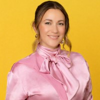 Sofía Chalmers Email