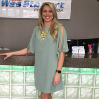 Stewart Moving & Storage Employee Lindsay Worrell's profile photo