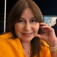 Sara Muñoz Email