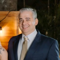 Cosme Trianoski Email