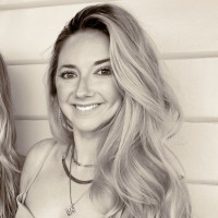 SUGARED + BRONZED Employee Marty Moore's profile photo