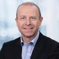 Email e telefono di Patrick Fragman