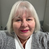 Tempus Novo Employee Lisa Suter's profile photo