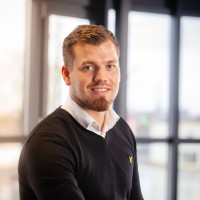 Mitch van der Post Email