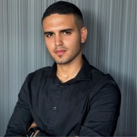 Young Workspaces Employee Vinicius Carreira's profile photo