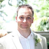 Simon Hulland Email