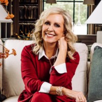 Fluff Interior Design Employee Lorrie Williams's profile photo