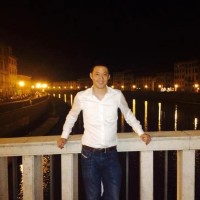 Tien Hoang Email & Phone Number