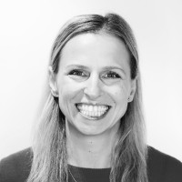 Sonia Davis Email & Phone Number