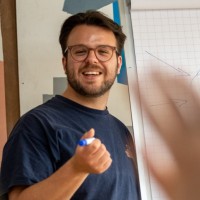 Bram van Ommen Email