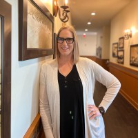 Mayroad Employee Shelly Andalia's profile photo
