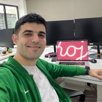 Verse Employee Bakshi Iskandarov's profile photo