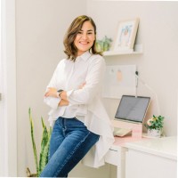 Karina Lara Email