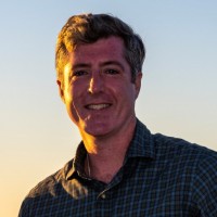 E-mail e número de telefone de Chris Thompson