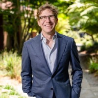 JLL Employee Justin Bedecarre's profile photo